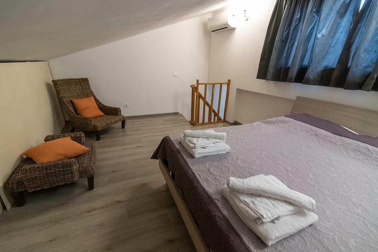 Agriturismo La Fontaccia Montiano  Zewnętrze zdjęcie